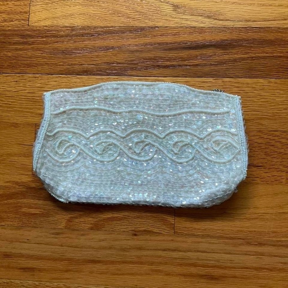 90s Vintage Sequined + Beaded White Clutch Wallet Bridal Wedding Bling